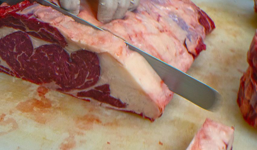 Steak cutting